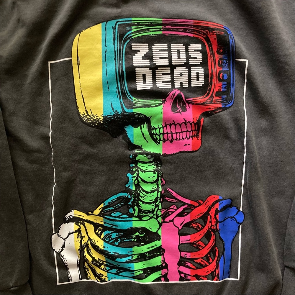 Zeds Dead Authentic Hoodie Men’s Large Skeleton Graphic Pullover Cotton Poly - Picture 2 of 12